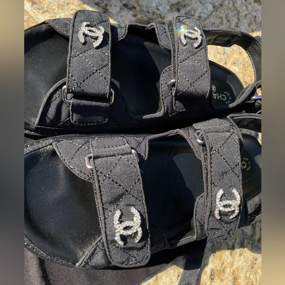 Designer CC Sandals - Picture 4 of 7